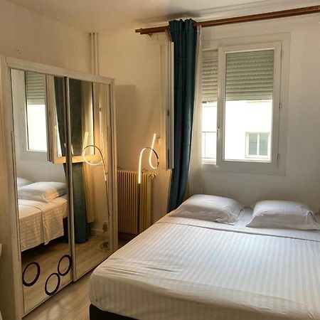 Studio 10 Mins Walk Eiffel Tower, Paris 16 Экстерьер фото